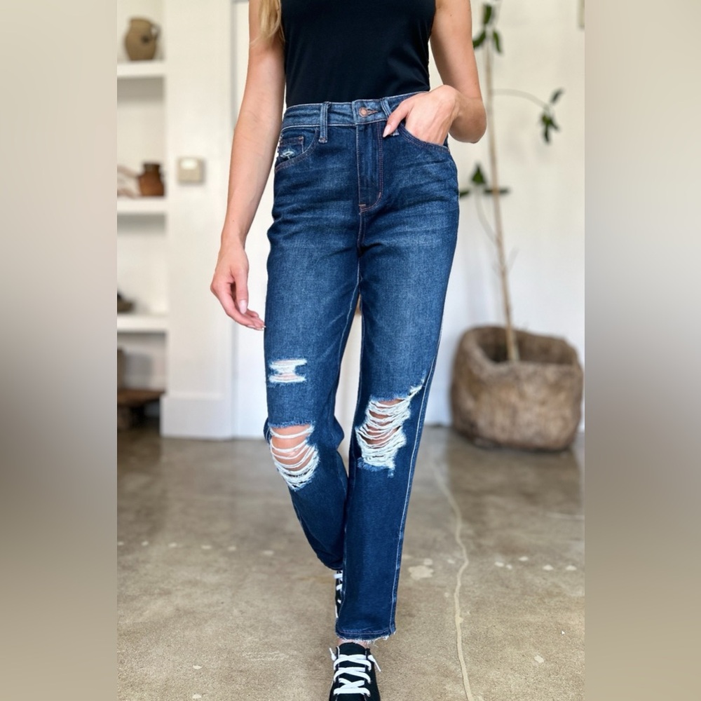 Judy Blue High Waist Rigid Magic Heavy Destroy Straight Jeans